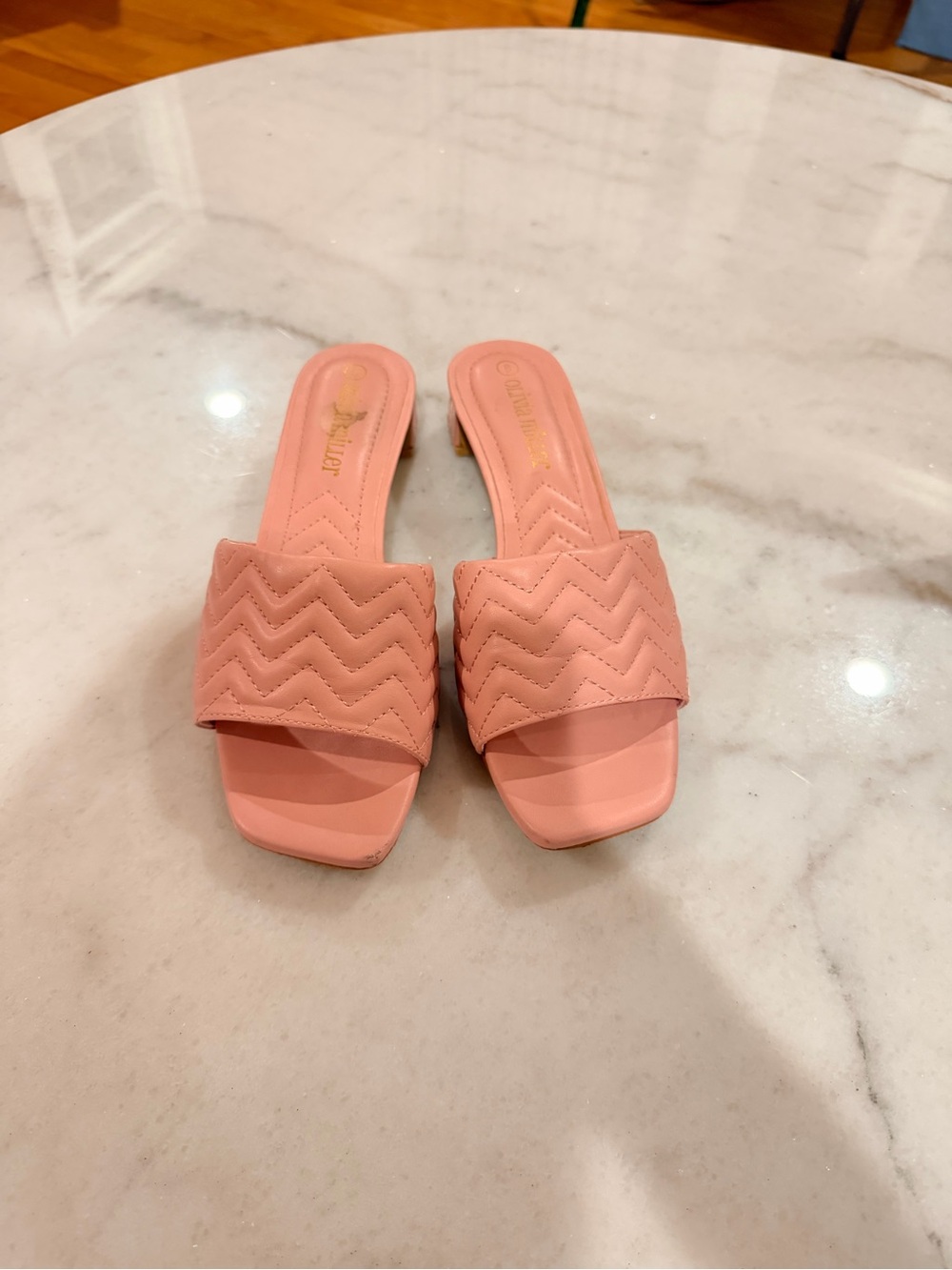 Quilted Pink Slide Mules with Chevron Strap - Unbranded